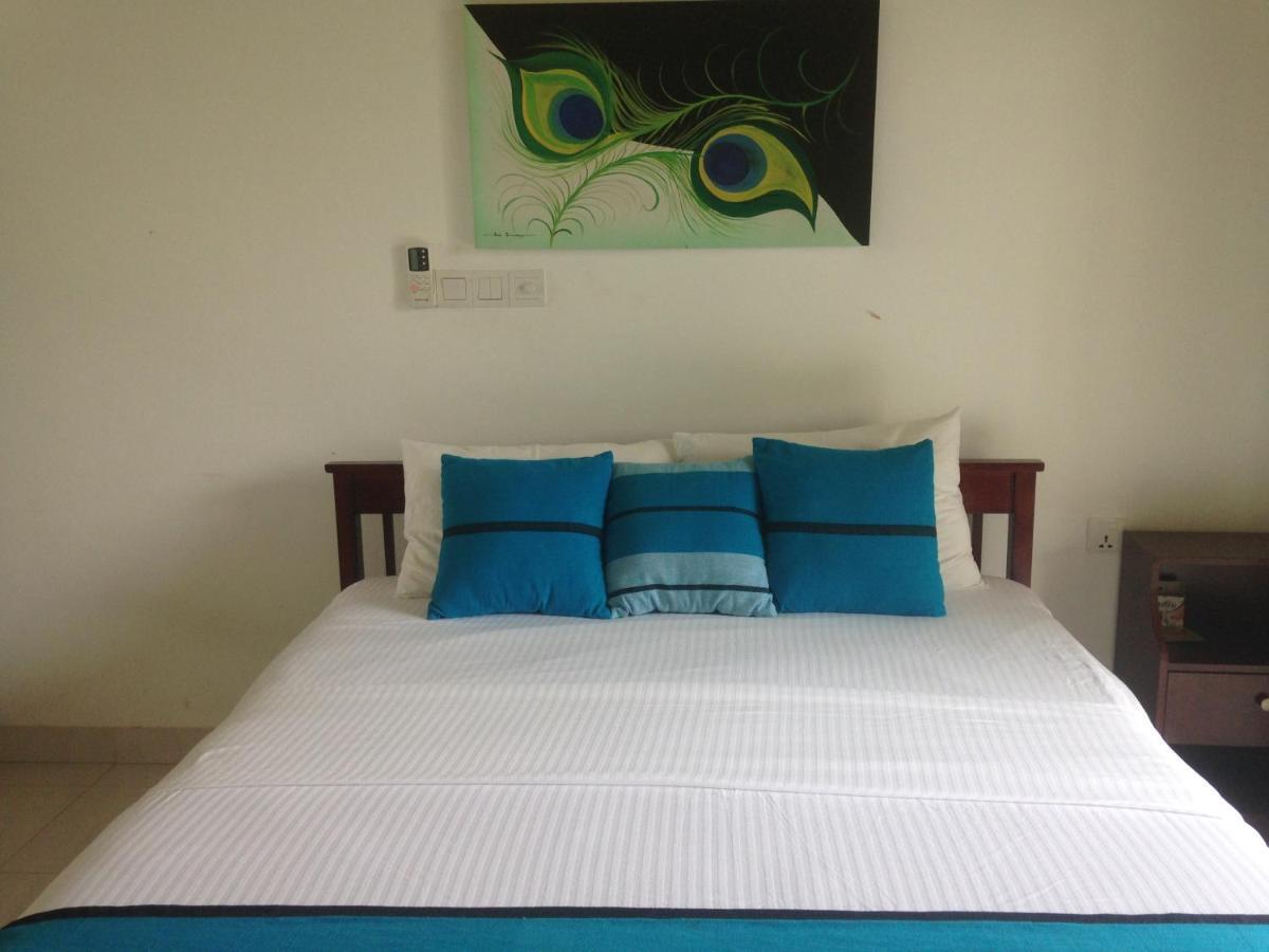 Serene View Tourist Rest Hotel Anuradhapura Quarto foto